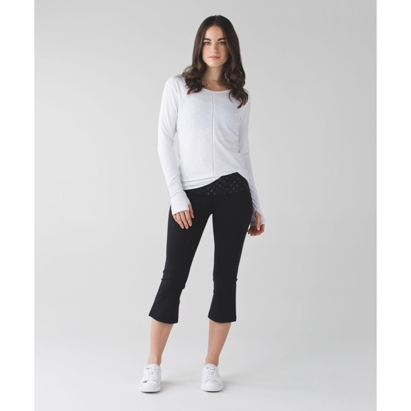 lululemon athletica Pants - Lululemon Gather & Crow Dot Crop